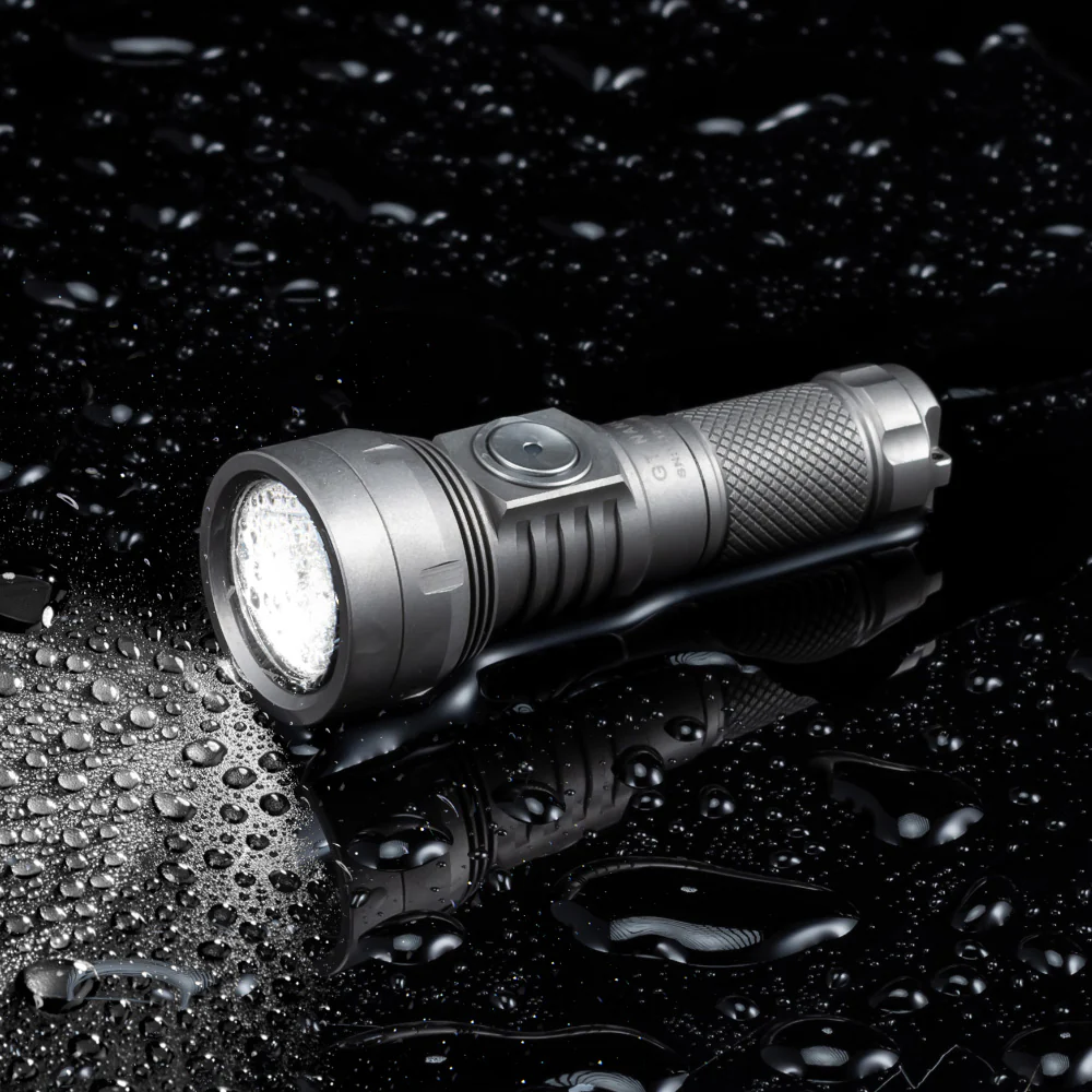 Lumintop GT Nano 3.0 Rechargeable EDC Kaychain Flashlight - Image 11