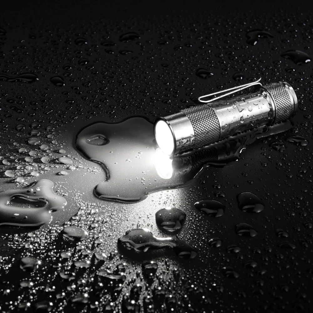 Lumintop FW1AA 800-Lumen EDC Flashlight - Image 9